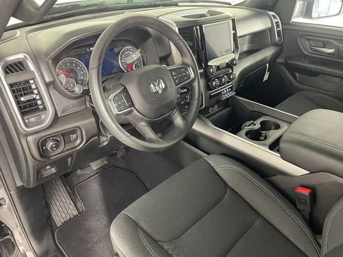 New 2026 RAM 1500 Express AWD/4WD image 3