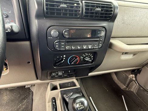 Used 2006 Jeep Wrangler Unlimited image 13