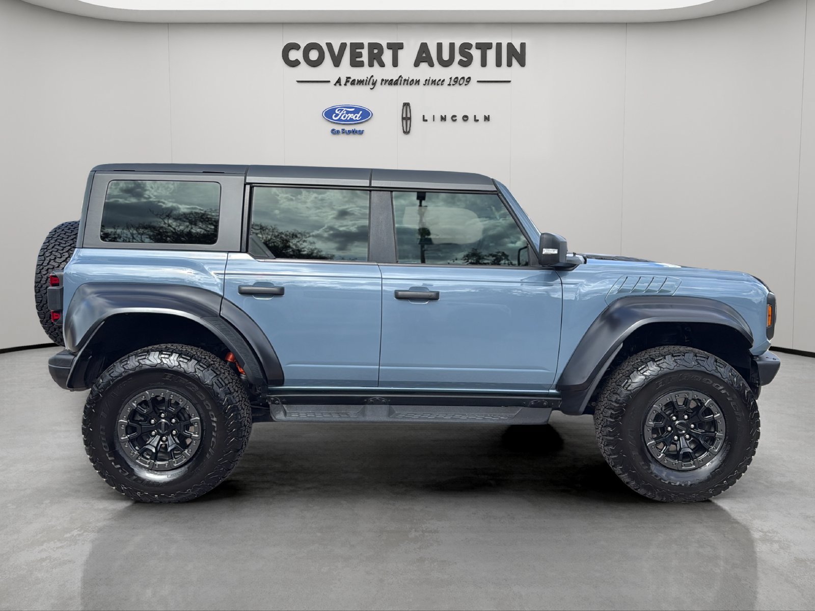 Used 2023 Ford Bronco Raptor AWD/4WD image 6