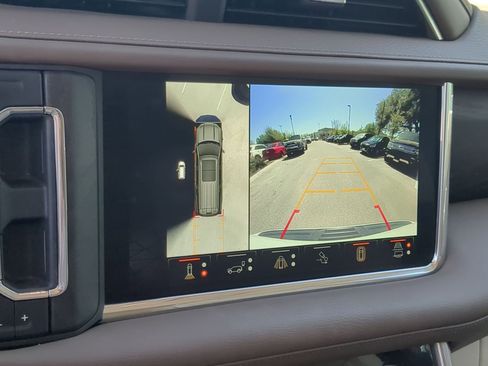 Used 2023 GMC Yukon XL Denali w/ Denali Reserve Package image 16