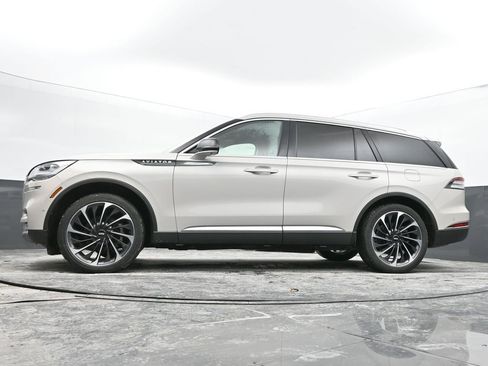 Used 2024 Lincoln Aviator Reserve w/ Equipment Group 201A image 49