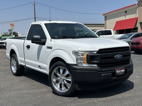 Used 2018 Ford F150 XL w/ Equipment Group 101A Mid RWD image 2