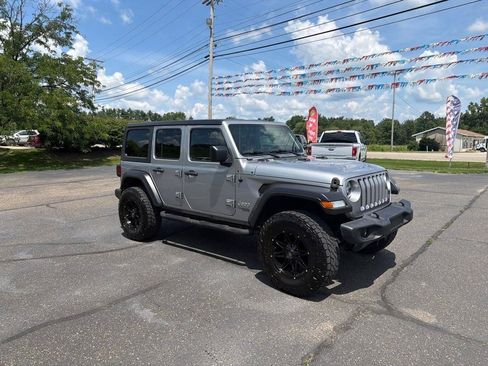 Used 2020 Jeep Wrangler Unlimited Sport S AWD/4WD image 8