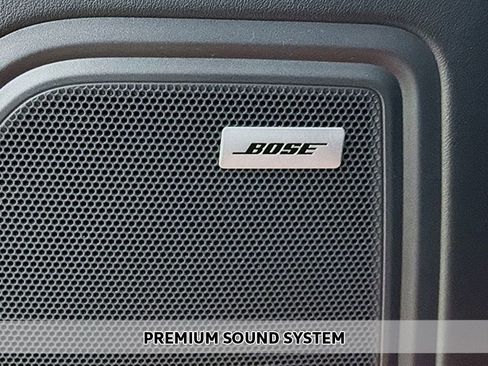 Used 2024 Porsche Macan GTS image 4