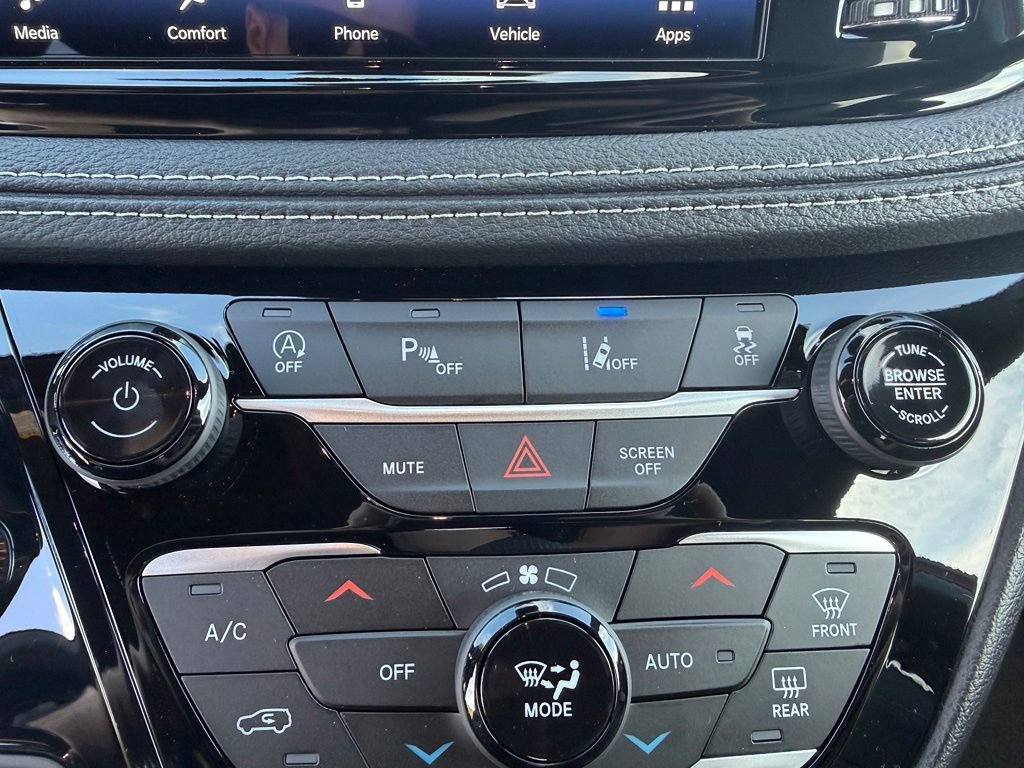New 2027 Chrysler Pacifica Select FWD image 7