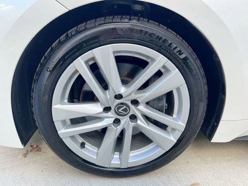 Certified 2024 Lexus IS 300 300 w/ Comfort Package image 9