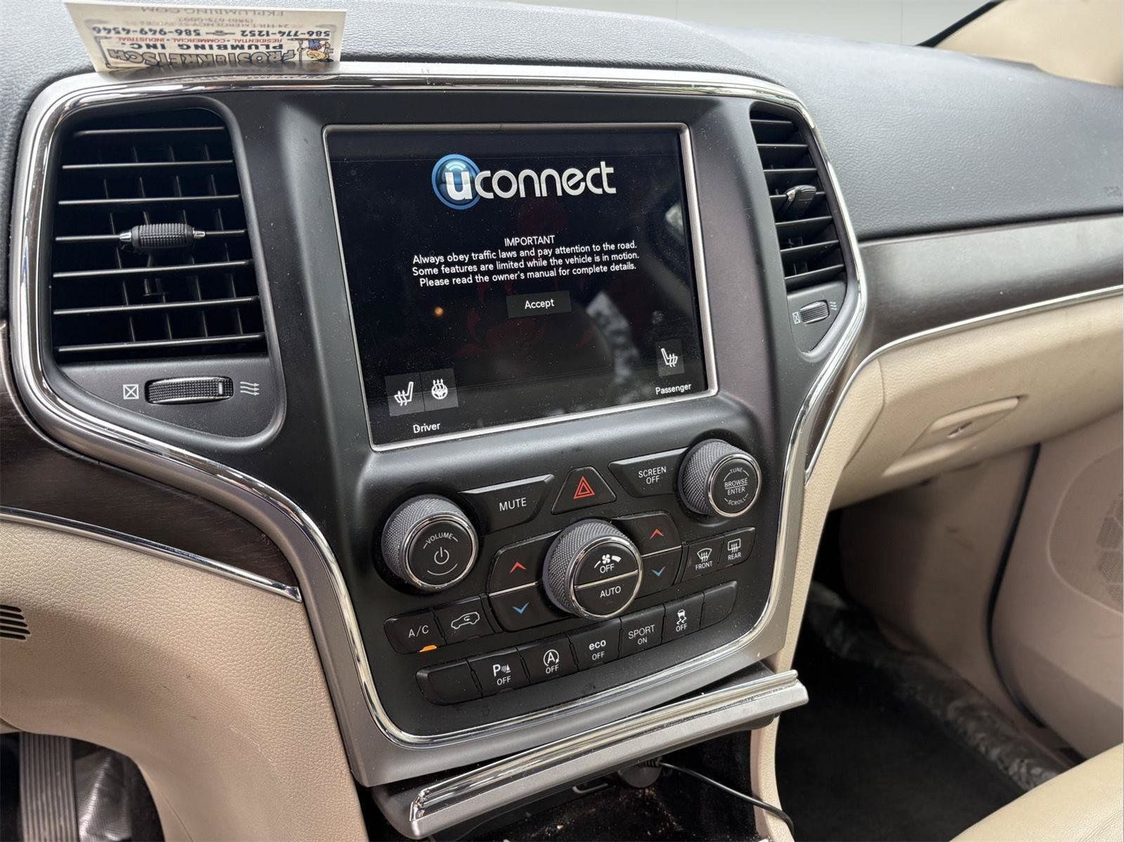 Used 2018 Jeep Grand Cherokee Limited AWD/4WD image 8
