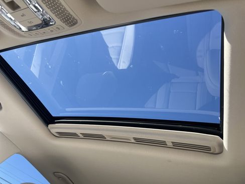 Certified 2024 Mercedes-Benz GLE 350 4MATIC image 28