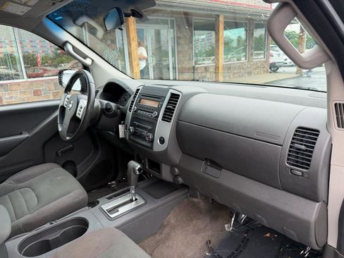 Used 2015 Nissan Frontier S RWD image 20