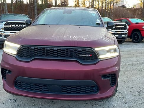 Used 2024 Dodge Durango GT image 3