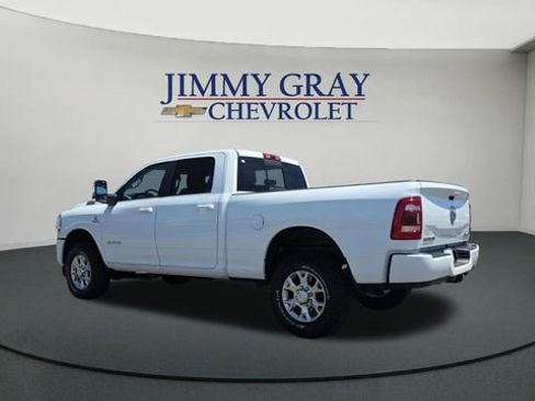 Used 2024 RAM 2500 Laramie AWD/4WD image 3