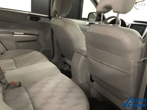 Used 2010 Subaru Forester 2.5X AWD/4WD image 33