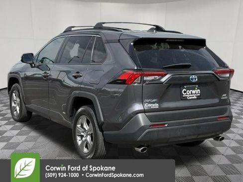 Used 2024 Toyota RAV4 XLE AWD/4WD image 14