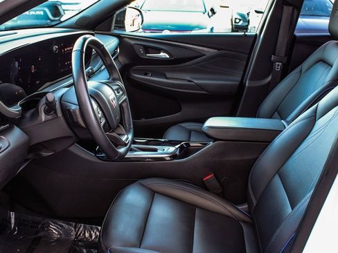 Used 2024 Buick Envista Sport Touring w/ Convenience I Package image 30