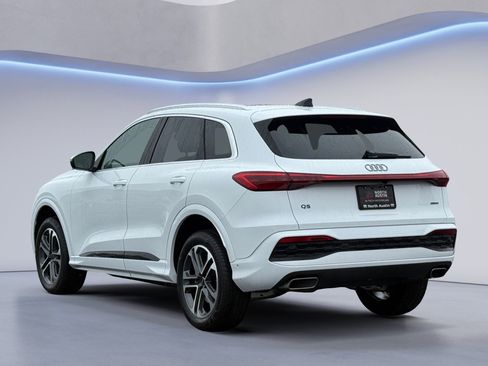 Used 2025 Audi Q5 Premium Plus w/ Premium Plus image 6