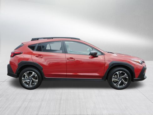 Used 2025 Subaru Crosstrek 2.5i Premium AWD/4WD image 8