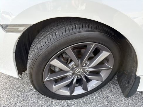 Used 2020 Honda Civic EX image 10