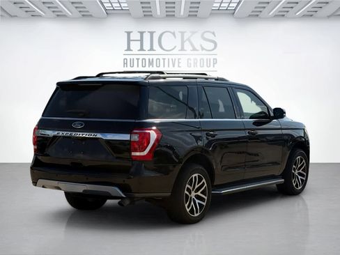 Used 2020 Ford Expedition XLT w/ Equipment Group 202A image 5