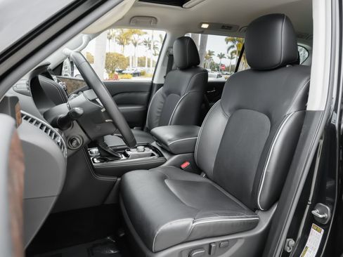 Certified 2023 INFINITI QX80 Premium Select w/ Cargo Package AWD/4WD image 8