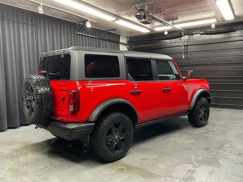 Used 2023 Ford Bronco Black Diamond image 4