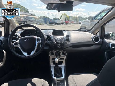 Used 2015 Ford Fiesta SE FWD image 14