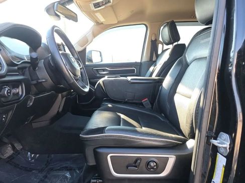 Used 2019 RAM 1500 Laramie image 12