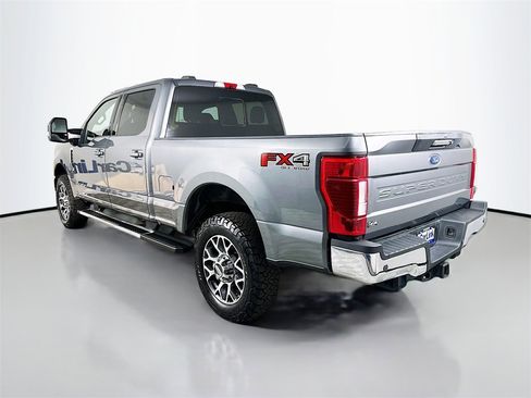 Used 2022 Ford F250 Lariat w/ Lariat Value Package image 5