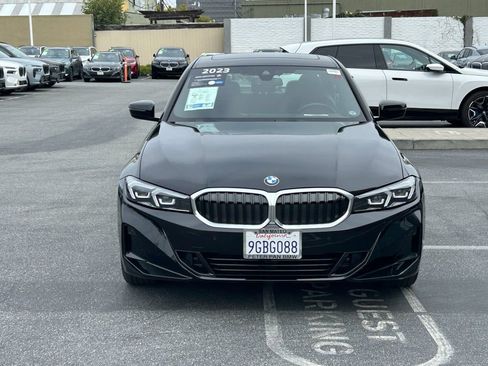 Used 2023 BMW 330i Sedan w/ Convenience Package RWD image 8