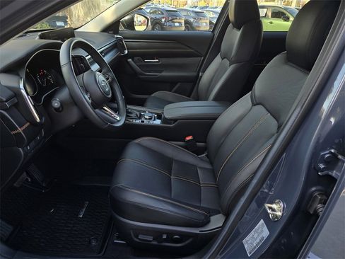 Certified 2025 MAZDA CX-50 AWD 2.5 S w/ Premium Plus Pkg image 17