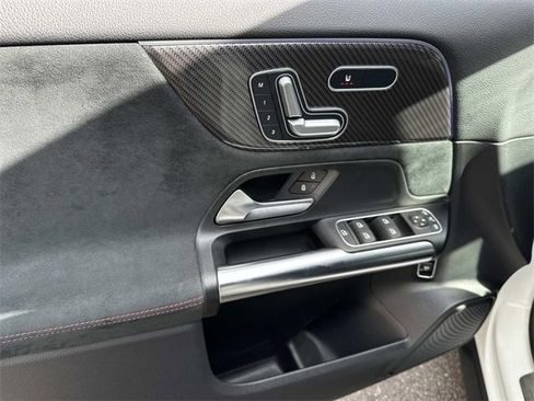 Certified 2022 Mercedes-Benz GLA 250 4MATIC image 14