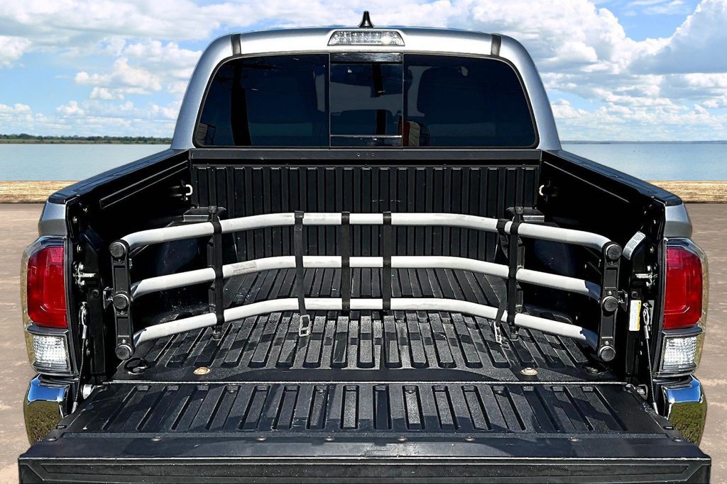 Used 2020 Toyota Tacoma TRD Off-Road RWD image 9