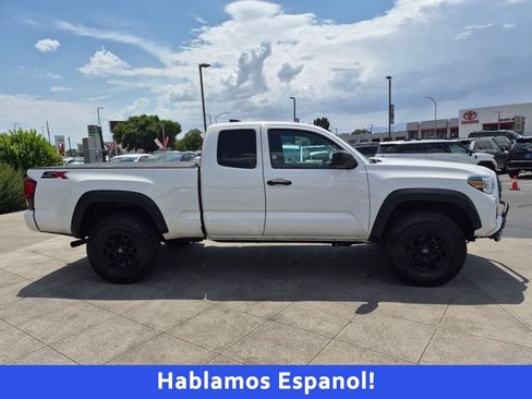 Used 2022 Toyota Tacoma SR w/ SX Package AWD/4WD image 2
