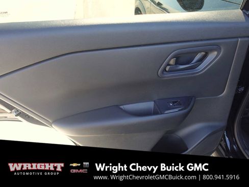 Used 2024 Nissan Rogue S image 24