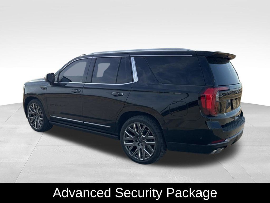 Used 2025 GMC Yukon Denali Ultimate AWD/4WD image 4