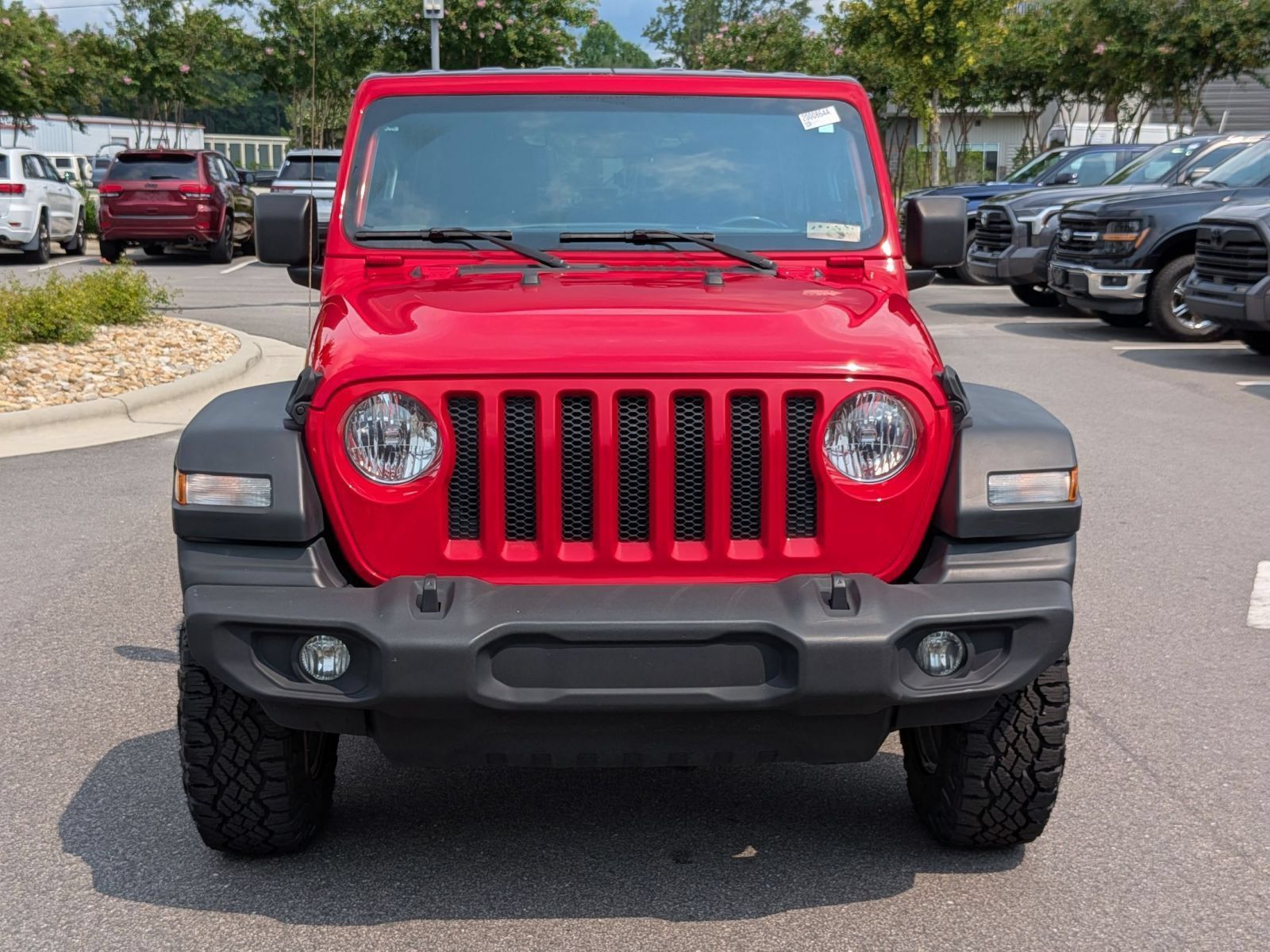 Used 2018 Jeep Wrangler Unlimited Sport S AWD/4WD image 8