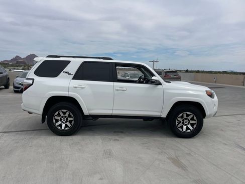 Used 2024 Toyota 4Runner TRD Off-Road Premium w/ Moonroof Package image 2