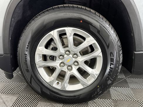 Used 2021 Chevrolet Traverse LS w/ LPO, Floor Liner Package image 37