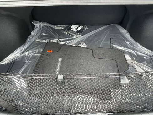 Certified 2025 Hyundai Elantra Sport FWD image 25