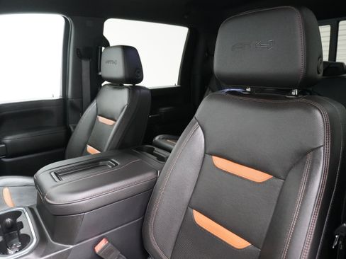 Used 2020 GMC Sierra 3500 AT4 w/ AT4 Premium Package image 11