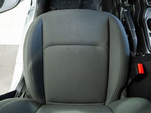 Used 2023 Jeep Wrangler Unlimited image 37