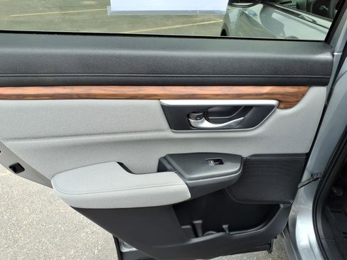 Used 2022 Honda CR-V EX image 9