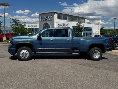 Certified 2024 Chevrolet Silverado 3500 High Country w/ High Country Premium Package AWD/4WD image 2