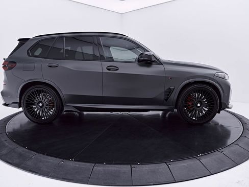 Used 2026 BMW X5 M60i AWD/4WD image 19