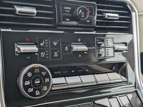 New 2026 Nissan Armada Platinum Reserve AWD/4WD image 13