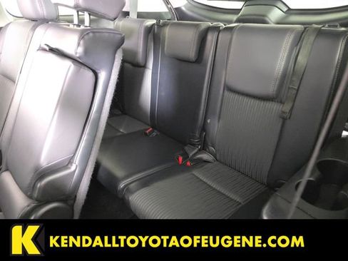 Used 2015 Toyota Highlander Plus image 17