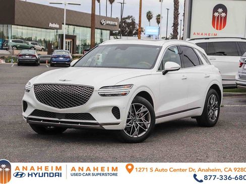 Used 2023 Genesis GV70 2.5T w/ Advanced Package image 1
