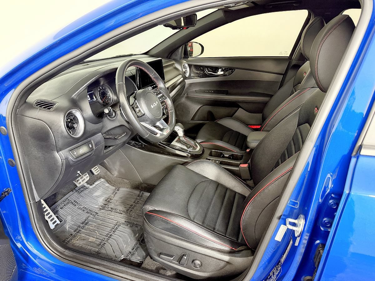 Used 2023 Kia Forte GT w/ GT2 Package FWD image 32