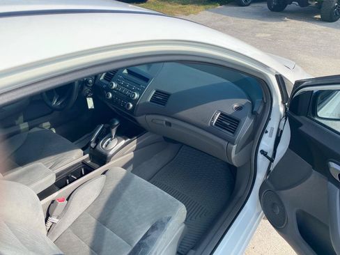 Used 2011 Honda Civic LX image 22