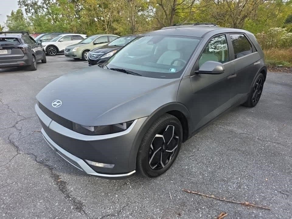 Used 2023 Hyundai Ioniq 5 SEL w/ Cargo Package AWD/4WD image 2