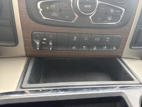 Used 2013 RAM 3500 Laramie image 25